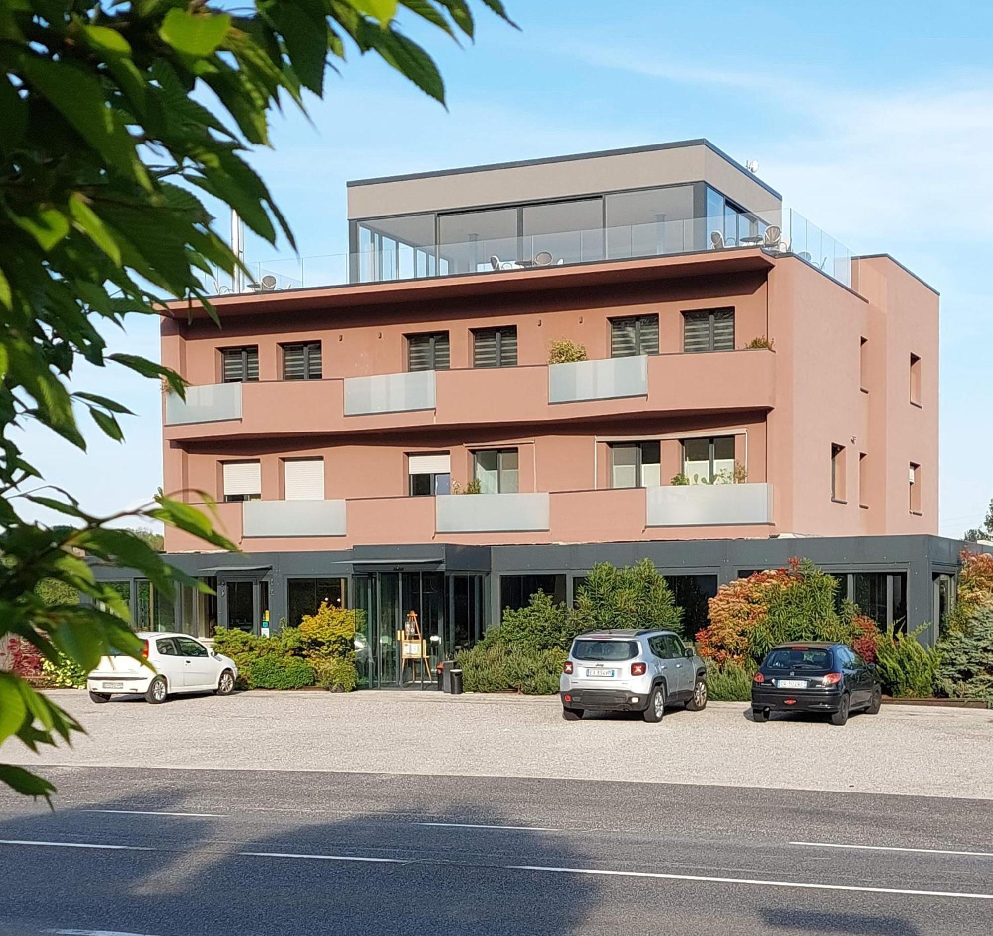 Bihotel Maiano  Exteriér fotografie